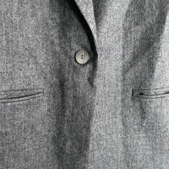 Sag Harbor Dark Gray Classic 100% Pure New Wool One Button Blazer Jacket Size 12 - Picture 4 of 10